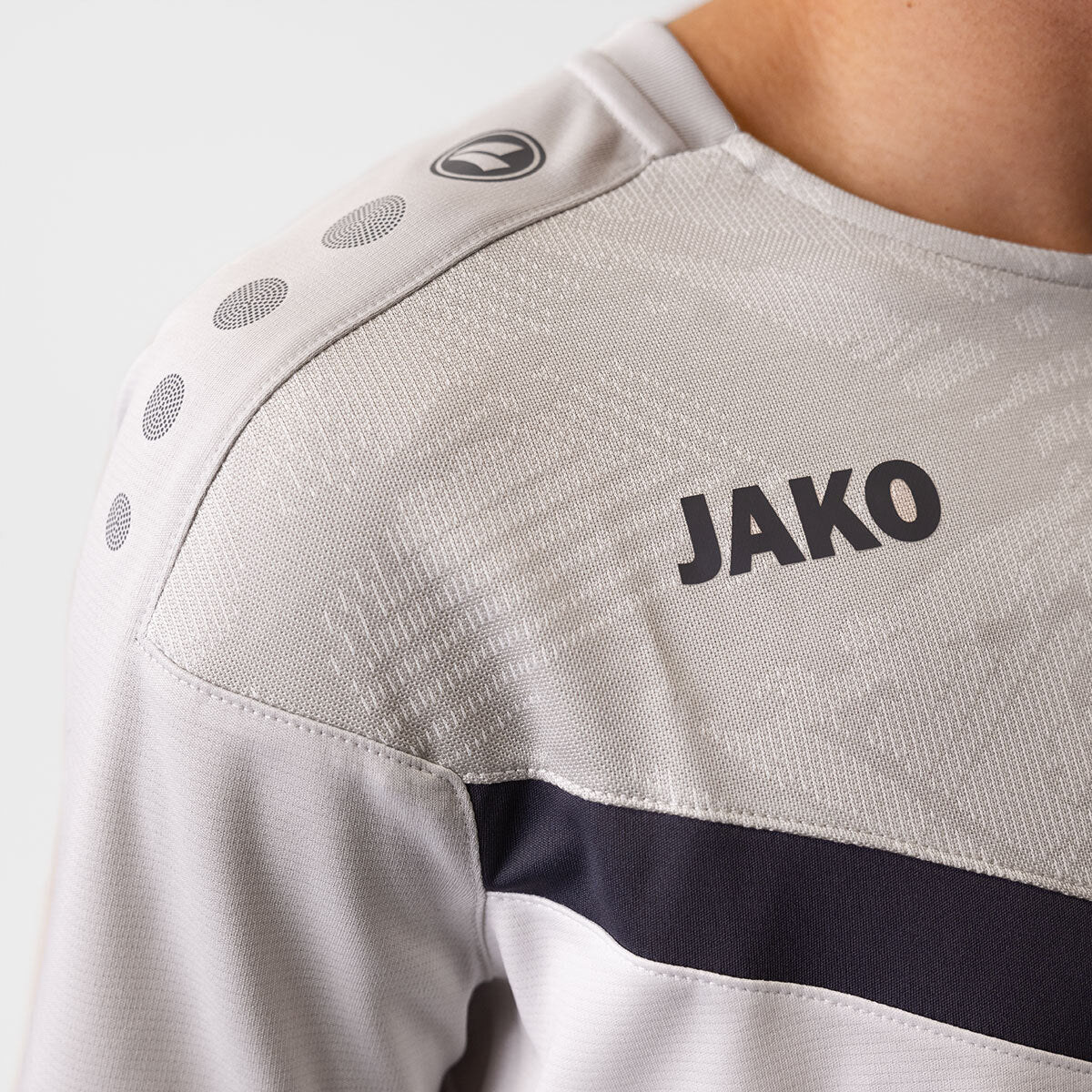 JAKO T-Shirt Iconic 6124 weiß/soft grey/anthra light