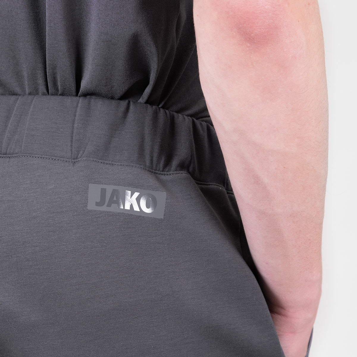 JAKO Short Pro Casual aschgrau
