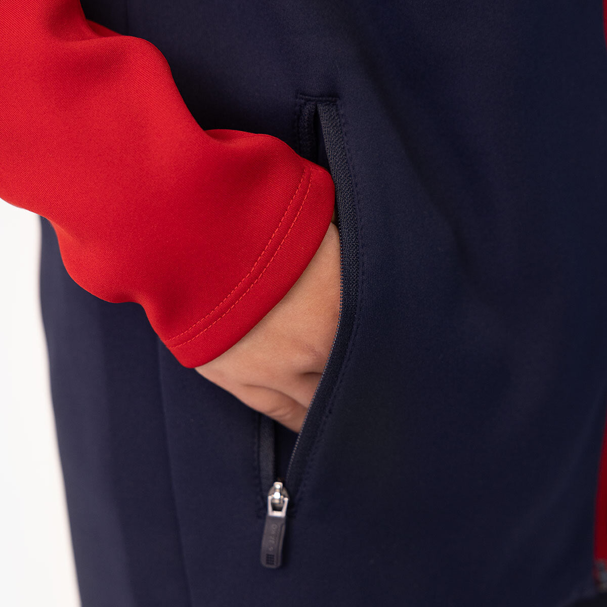 JAKO Kapuzenjacke Iconic 6824 marine/chili rot